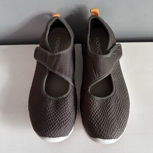 VIONIC - Sonnet, Mary-Jane, Women’s, Grey, Velcro Strap, Size 7.5